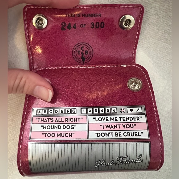 🚫SOLD🚫 RARE HTF Vintage Paul Frank x Elvis Presley Jukebox Wallet - Picture 6 of 12